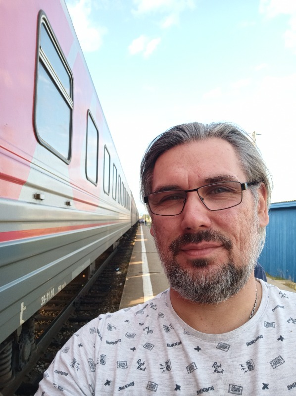 поздравление от Джон Клюкер